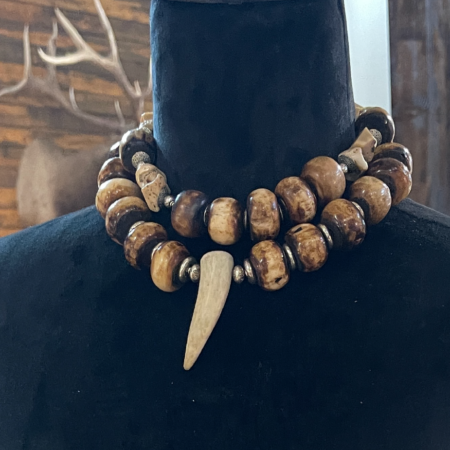 The Huntress Horn Necklace